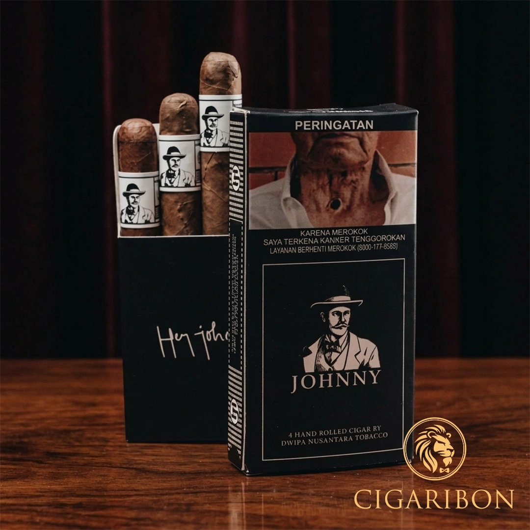 JOHNNY HALF CORONA